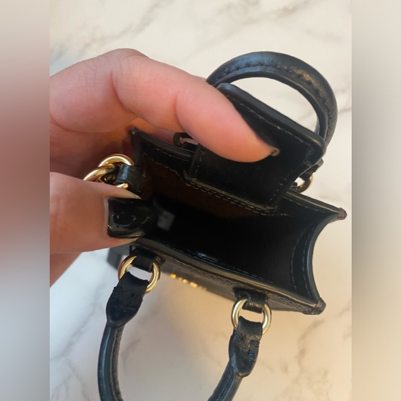 NWT COACH NORTH/SOUTH MINI TOTE BAG CHARM IN SIGNATURE CANVAS - Picture 4 of 6